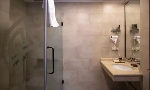 هتل اونیو تفلیس هتل اونیو تفلیس